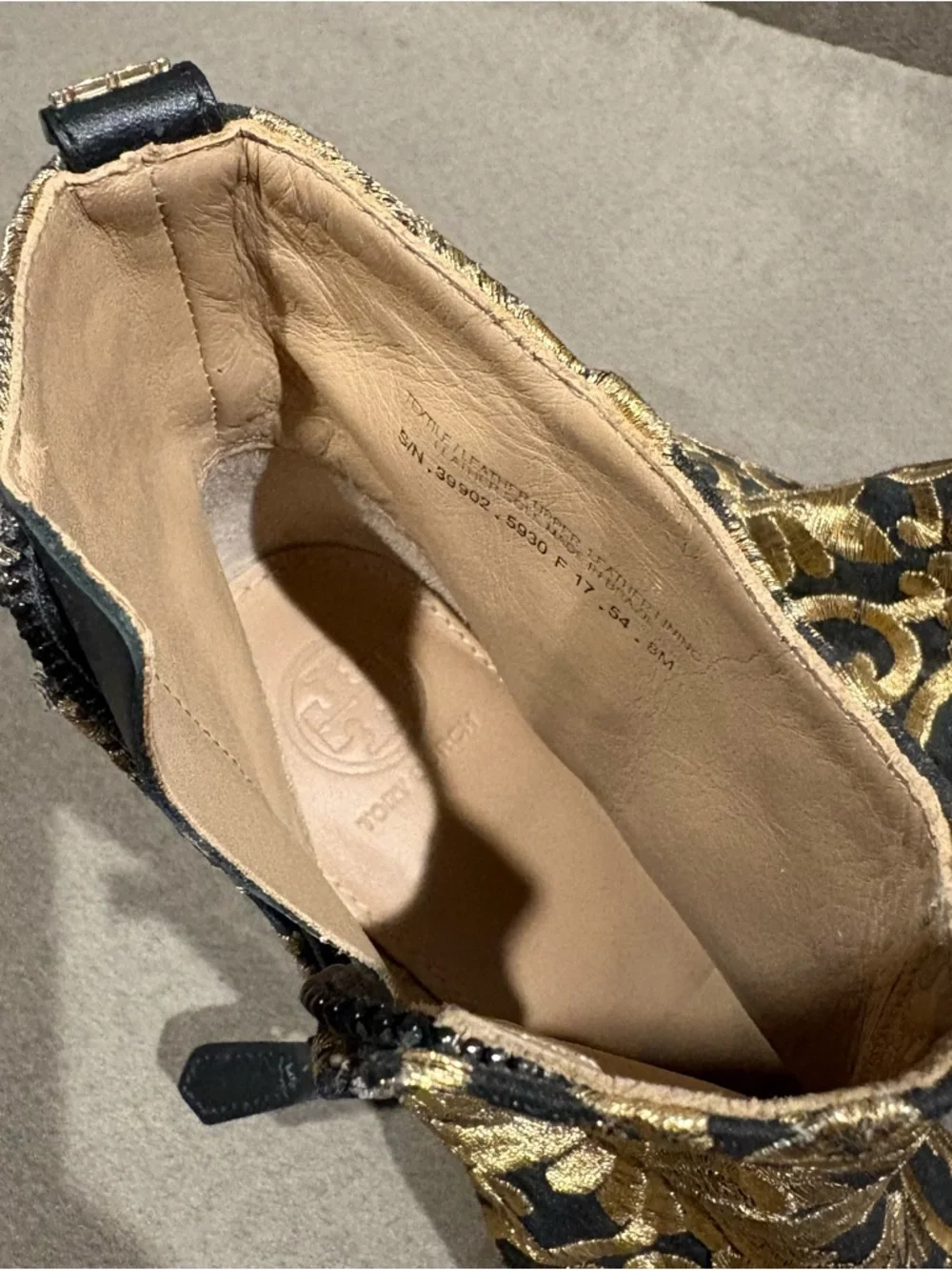 Tory Burch Carlotta Embroidered Ankle Bootie Black Gold‎ Size 8